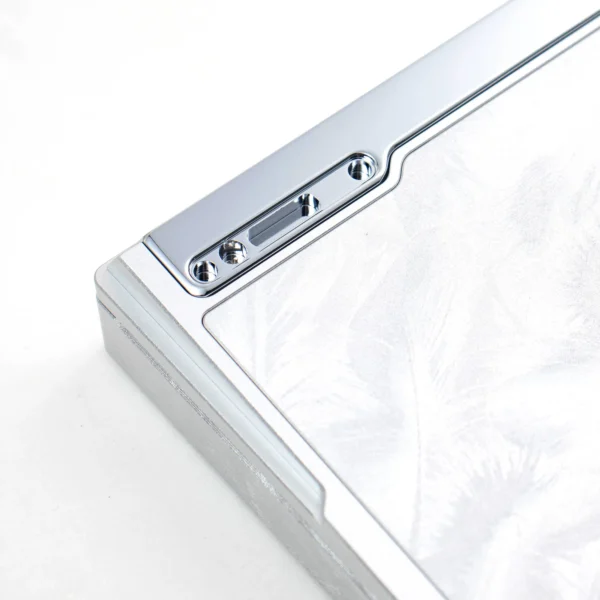 34256a44-576d-4829-964e-5e693a0736bc CLT60 Aluminum Keyboard Case