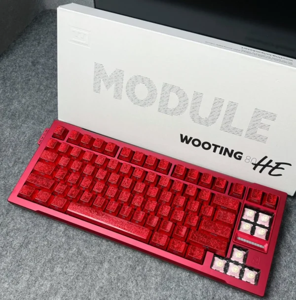 HMup06faUAAEGVL Red Core Pulse Custom Keycaps
