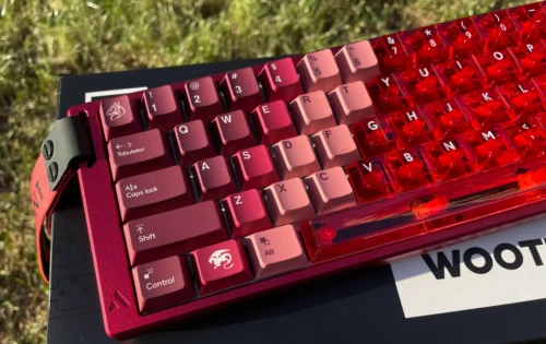 IMG_6809 Gradient Transparent Custom Keycaps