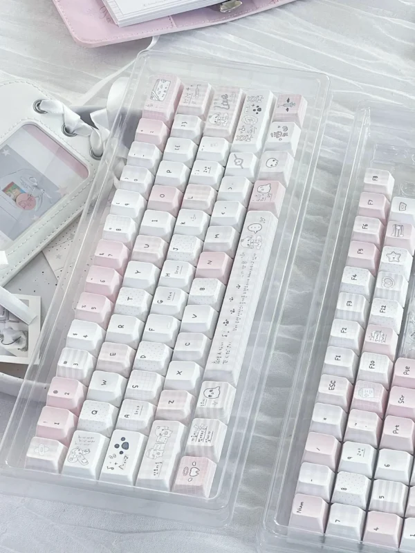 IMG_9868 Twilight Reverie Blush Keycaps